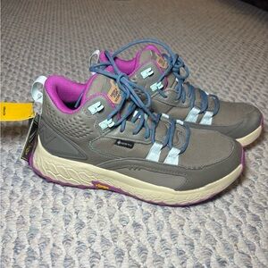 NWT Trail-Ready Women's Hiking Shoes - Gray with Pink Accents